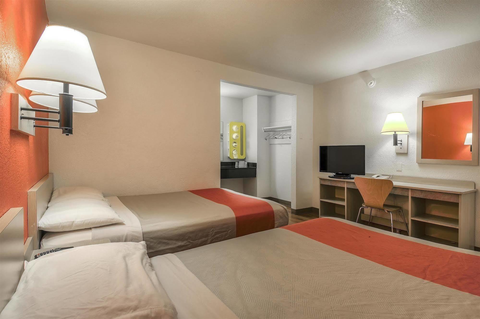Motel 6-Chino, Ca - Los Angeles Area Dış mekan fotoğraf