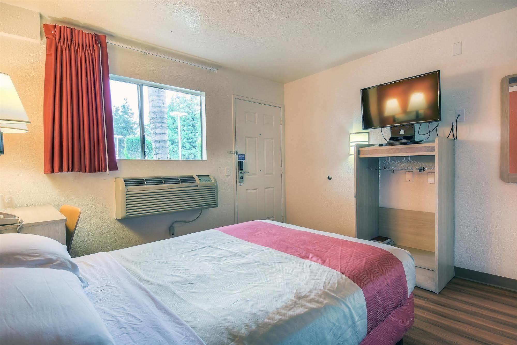 Motel 6-Chino, Ca - Los Angeles Area Dış mekan fotoğraf